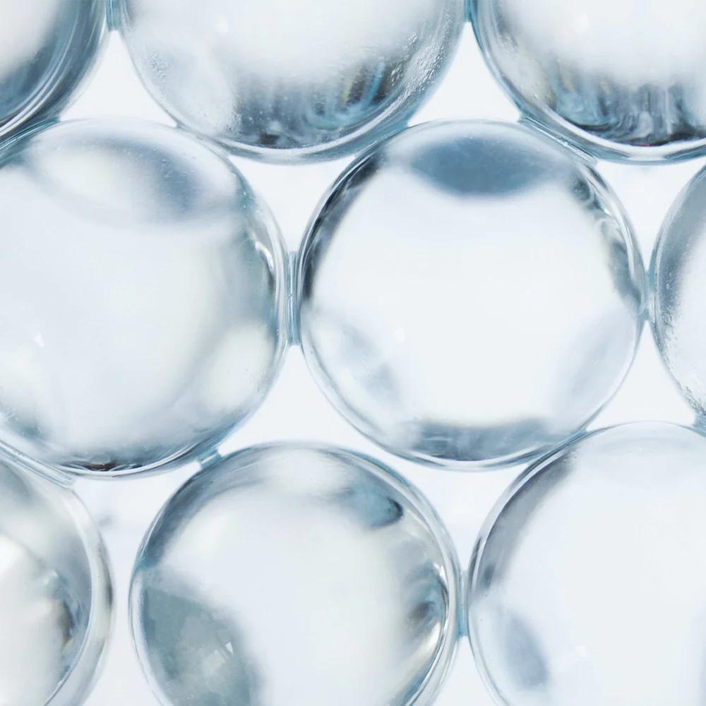 Niacinamide for skin. Strengthen, smooth, and balance with vitamin B3 skincare from Salvarity.